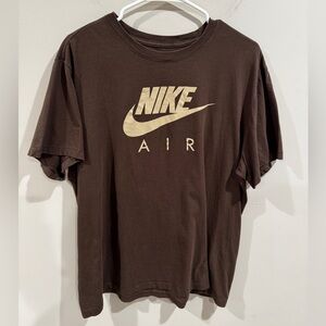Nike Air Brown Graphic Short Sleeve Tee‎ with Tan Logo XL